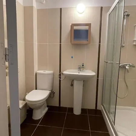 Away - 2bedroom In Tomb Of The Kings Holiday home *