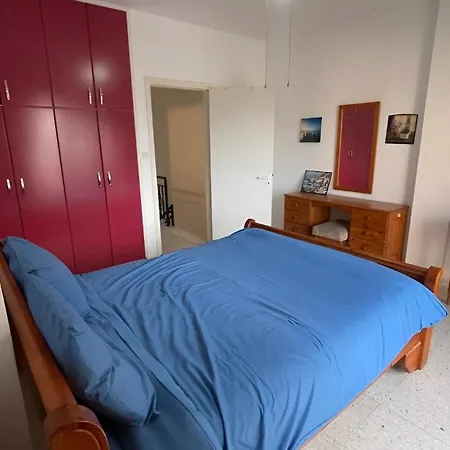 Away - 2bedroom In Tomb Of The Kings * Paphos
