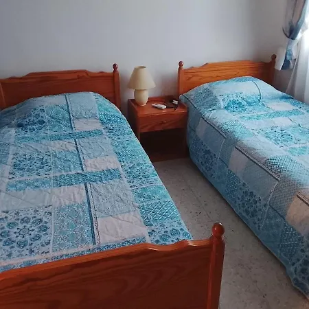 Away - 2bedroom In Tomb Of The Kings