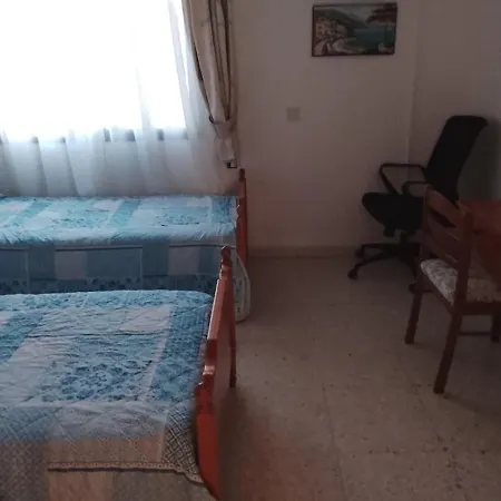 Away - 2bedroom In Tomb Of The Kings