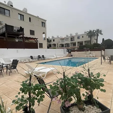 Away - 2bedroom In Tomb Of The Kings Hébergement de vacances